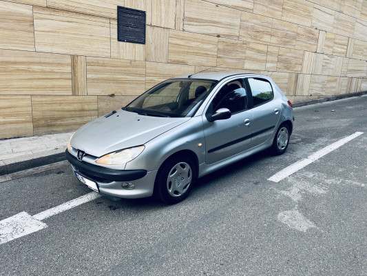 Peugeot 206 2003